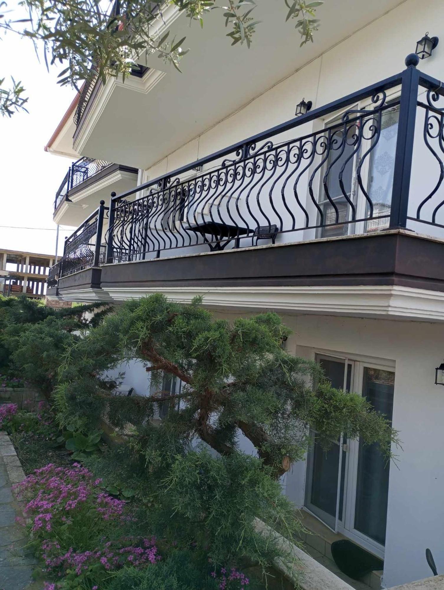 Villa Camellia Vrasná Dış mekan fotoğraf