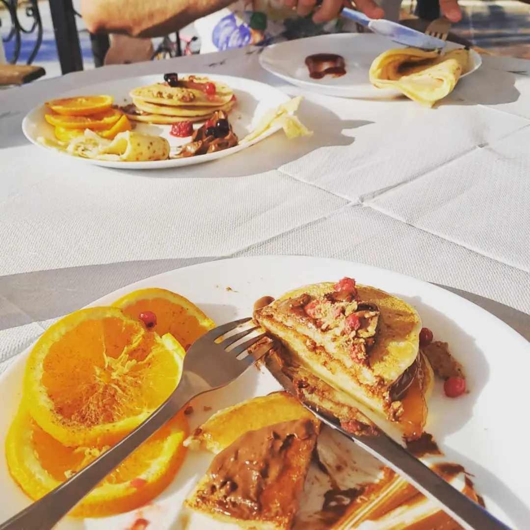 Villa Camellia Vrasná Dış mekan fotoğraf